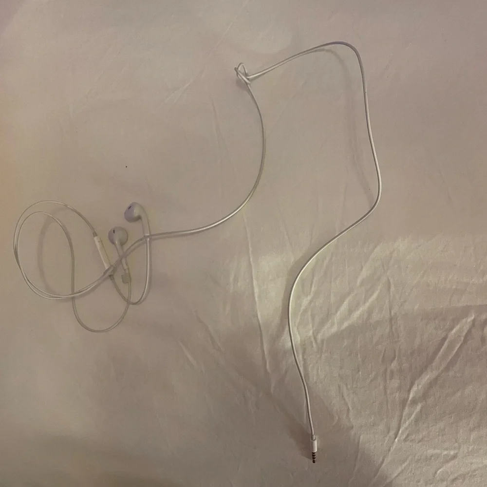 iPhone headphones